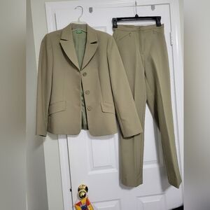 United Colors of Benetton Pant Suit.  Green. Size 38